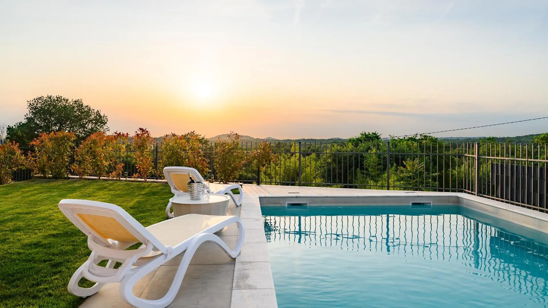 Dračevac Luxury Villa Sofia With Pool In Porec, Istria