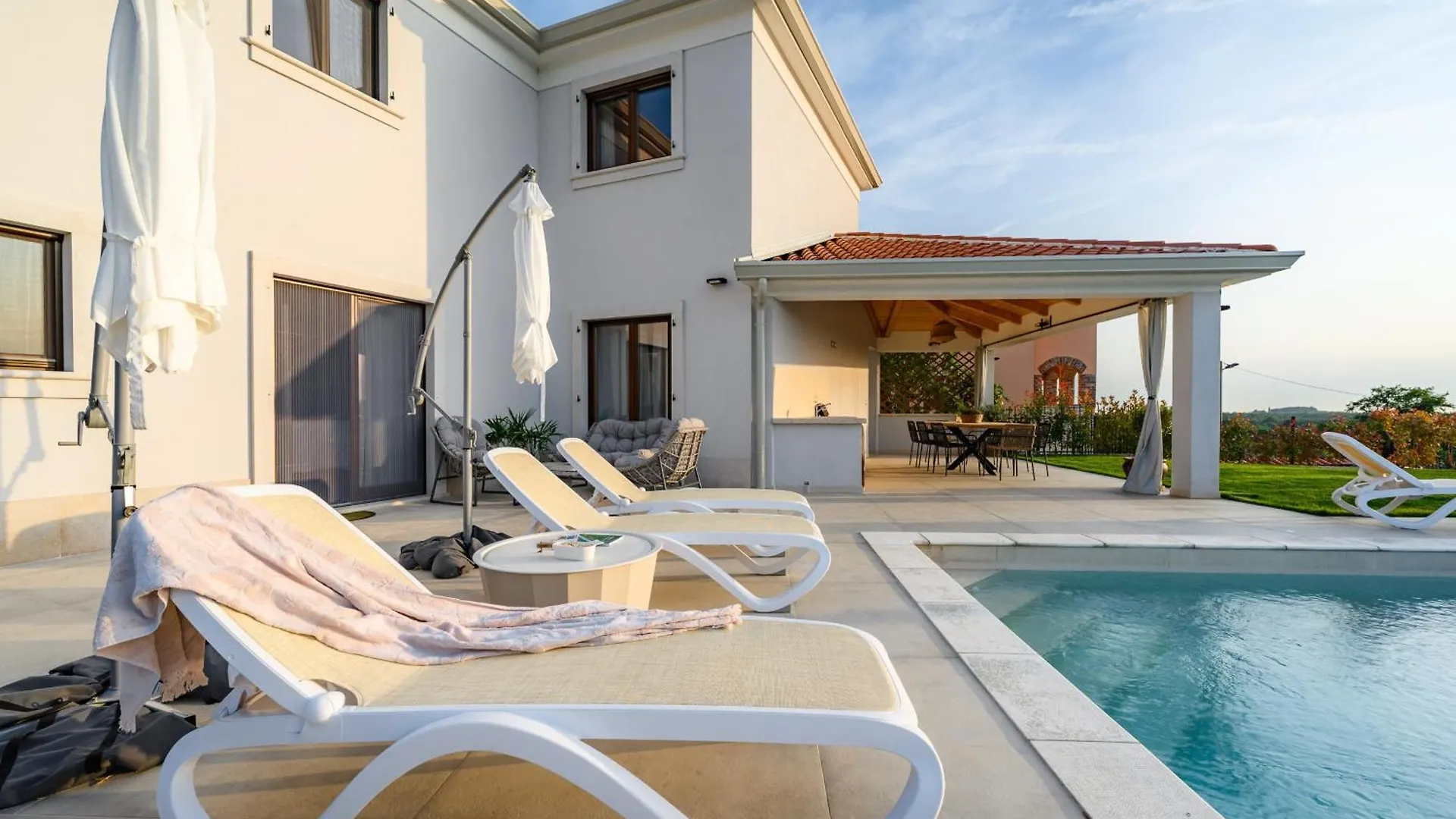 Dračevac Luxury Villa Sofia With Pool In Porec, Istria 0*,  קרואטיה